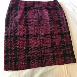 Tweed skirt